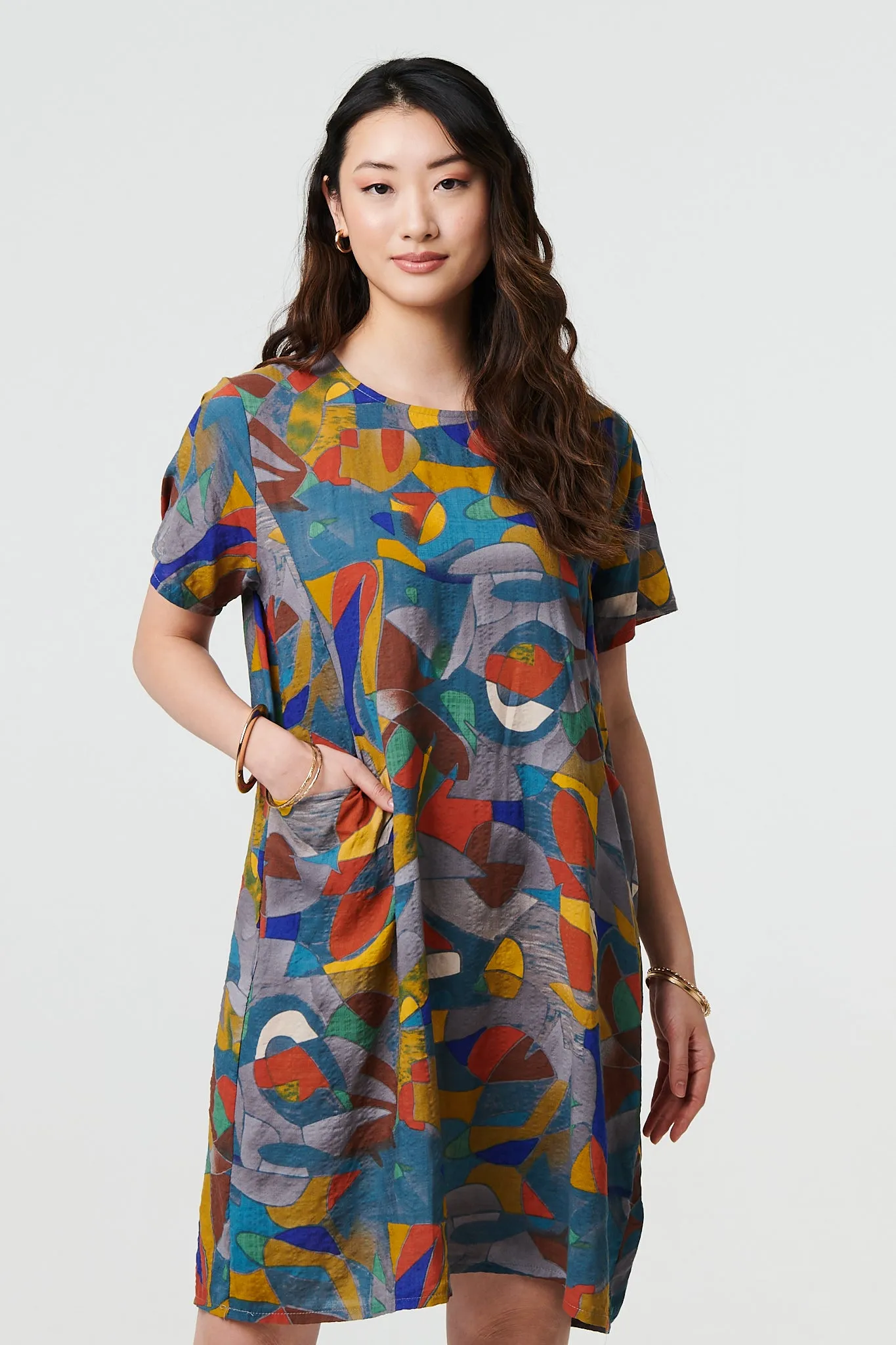 Abstract Short Sleeve Short Shift Dress