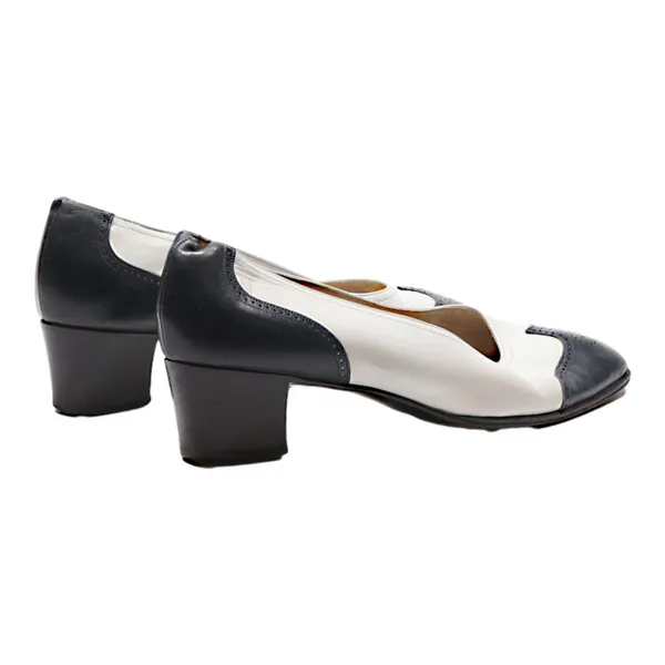 BALLY Brogue Style Pump Heels White Leather Womens UK 7