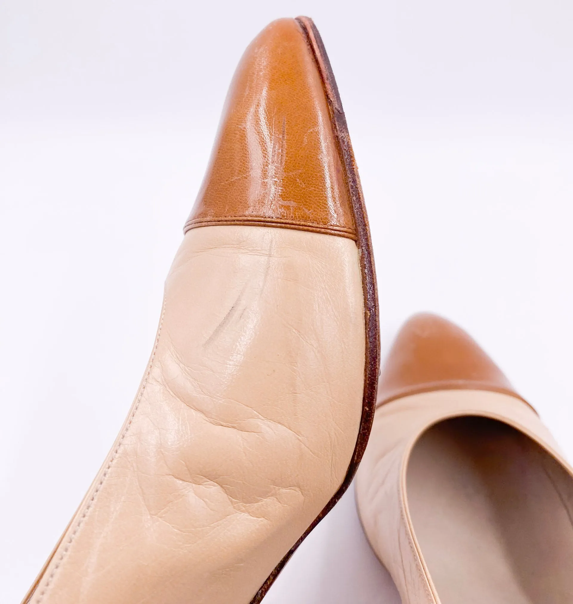 Chanel Pumps Beige With Brown Leather Toe