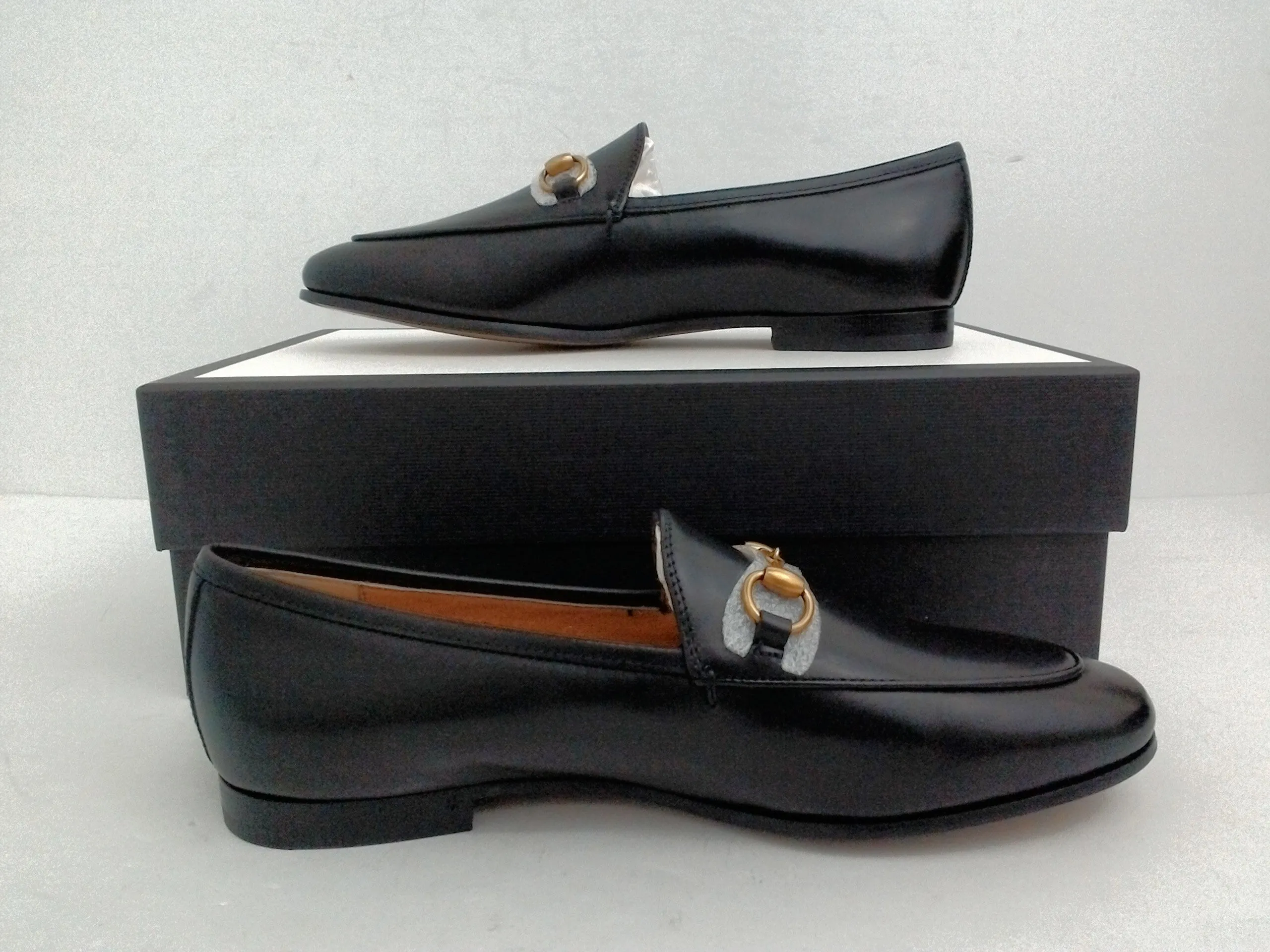 Gucci Women's Betis Glamour Black Leather Loafers Size 37