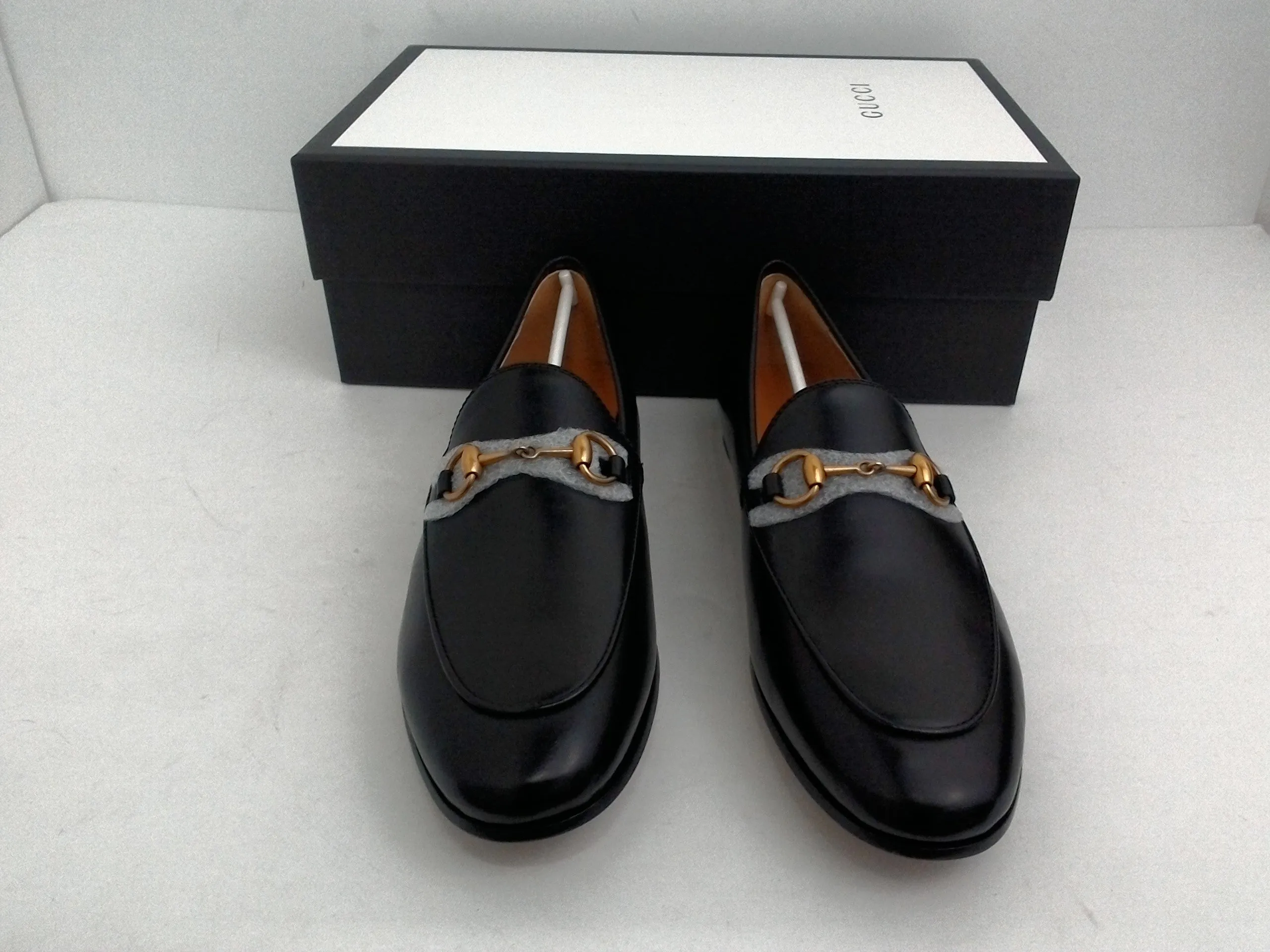 Gucci Women's Betis Glamour Black Leather Loafers Size 37