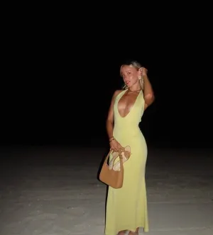 I Am Delilah - Joselyn Maxi in Sun