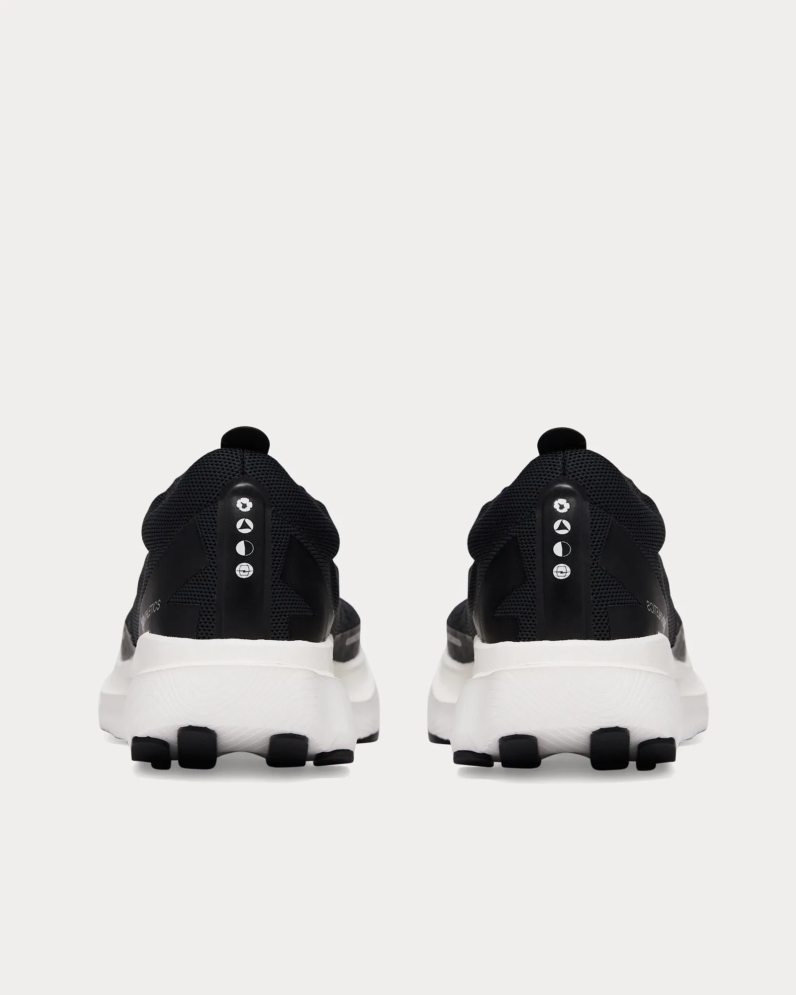 Impact Black / White Running Shoes