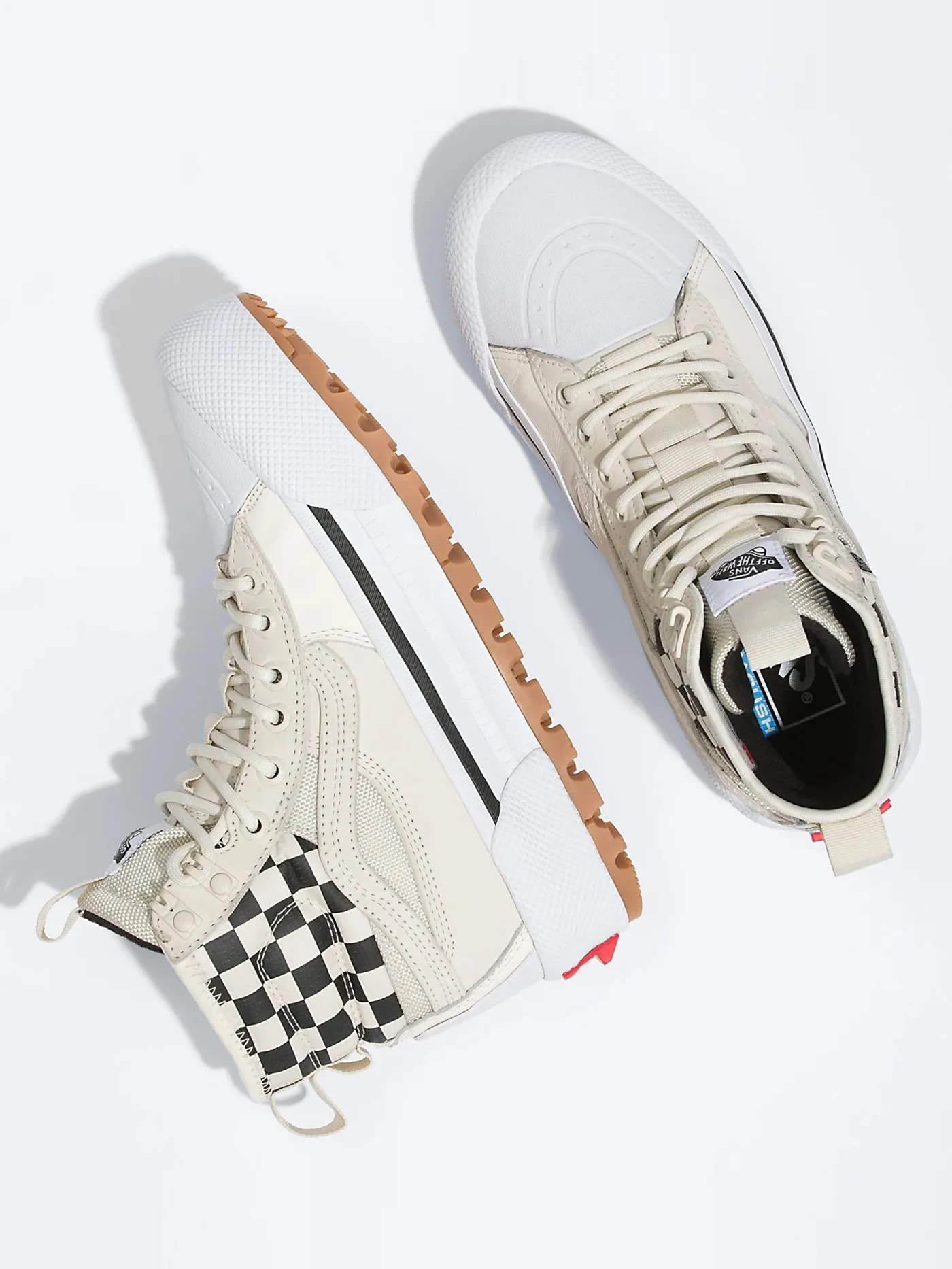 Sk8-Hi GORE-TEX-3 (CHK) True White/Black Boots